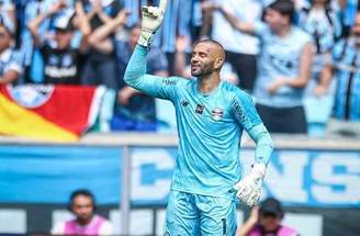 Carlos Vinicius é o principal atacante do Grêmio –
