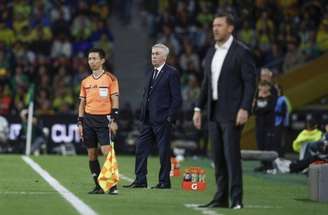 Carlo Ancelotti elogiou os jovens meio-campistas da Seleção –