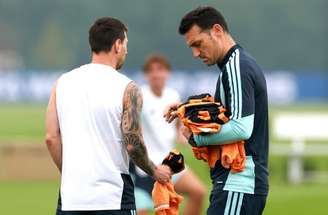 Se permanecer, Lionel Scaloni não contará com Messi no próximo ciclo –