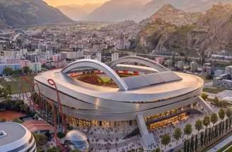 Cervin Coliseum, uma arena estimada em aproximadamente R$ 3 bilhões, com uma gigantesca montanha-russa integrada à estrutura –