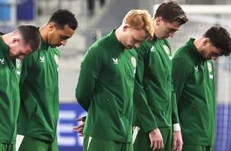 Jogadores da Irlanda baixaram a cabeça na hora do hino de Israel –