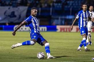 Matheus Araújo nega injúria racial –