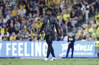 Gomes disse que Hugo demonstra receio de atacar bolas e que comete erros claros de posicionamento –