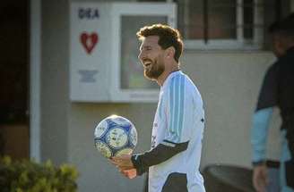 Messi se despede de seus companheiros de seleção –