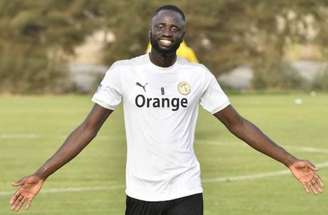 Kouyaté foi aconselhado a encerrar a carreira por médicos do Anderlecht, da Bélgica –