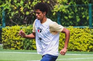 Atleta da base viajou com a delegação para encarar o Cruzeiro, no Mineirão –