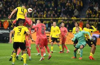 Reta final de Dortmund x Werder Bremen teve quatro gols –