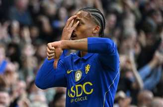 Equipes se enfrentaram pela 6ª rodada da Premier League –