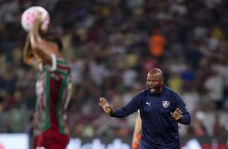 Marcão no comando do Fluminense contra o Flamengo –