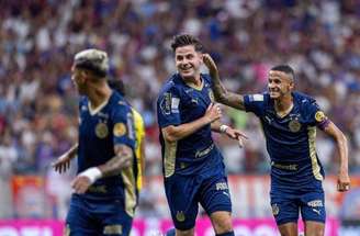Bahia e Mirassol travaram duelo neste domingo (11), na Fonte Nova, pela 30ª rodada do Brasileirão –
