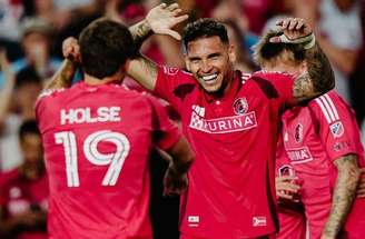 Rafael Navarro vive grande fase na MLS _
