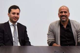 Primeira reunião aconteceu em escritório do Mâs Monumental, estádio do River –