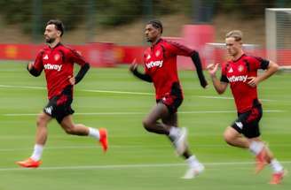 Michael Carrick está balançando no cargo no Manchester United –