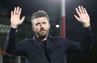 Michael Carrick fica inconformado com derrota para o Como –