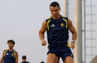 CR7 teve suspensão reduzida pela metade e recebeu multa de 255 euros (R$ 1.446) –
