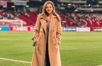 Leila Pereira junto do treinador do Palmeiras, Abel Ferreira –