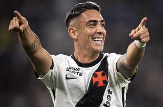 Colidio volta ao time titular do Vasco-