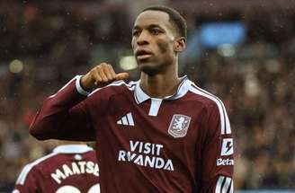 Aston Villa vence o time de Manchester na 8ª rodada do Inglês –