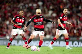Arrascaeta marcou na vitória do Flamengo sobre o Atlético –