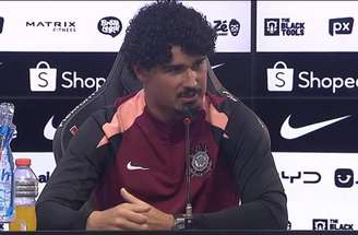 André Ramalho falou com a imprensa em coletiva –