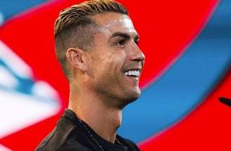 CR7 durante treinamento pelo Al Nassr –