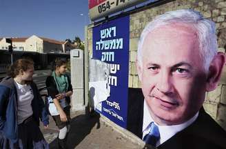 Pesquisas mostram que primeiro-ministro israelense Benjamin Netanyahu deve ser reeleito