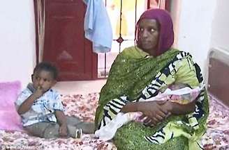 <p>Meriam Yahia Ibrahim Ishag, de 27 anos, foi condenada à forca em meados de maio por ser cirstã</p>