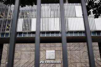 <p>A Petrobras não informou o motivo de ter rescindido com a Iesa</p>