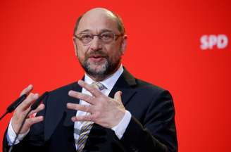 Líder do Partido Social-Democrata da Alemanha, Martin Schulz, dá declaração na sede do partido em Berlim
27/11/2017 REUTERS/Axel Schmidt