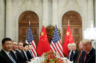 Encontro entre presidentes dos EUA, Donald Trump, e da China, Xi Jinping 01/12/2018 REUTERS/Kevin Lamarque