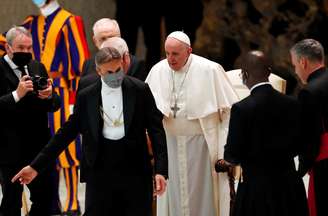Papa Francisco durante audiência geral semanal no Vaticano
28/10/2020 REUTERS/Yara Nardi