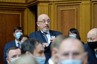 Ministro da Defesa ucraniano, Oleksii Reznikov, durante sessão do parlamento em Kiev, Ucrânia
04/11/2021 REUTERS/Oleksandr Klymenko
