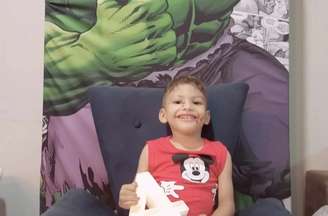 Menino de 4 anos luta contra doença rara