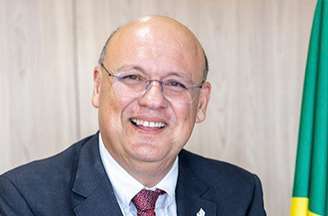  Mozart Julio Tabosa Sales, secretário de Atenção Especializada à Saúde do Brasil