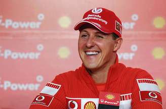 Michael Schumacher em coletiva de imprensa quando era piloto da Ferrari