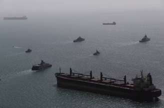 Estreito de Ormuz é uma das principais rotas marítimas para o transporte de petróleo e gás do mundo