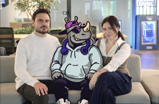 Cofundadores da Rhyno: o CEO Felipe de Medeiros e a CMO Larissa Much