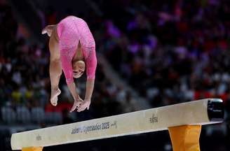 Flávia Saraiva no campeonato Mundial de Ginástica Artística de 2025
   25 de outubro de 2025     REUTERS/Ajeng Dinar Ulfiana