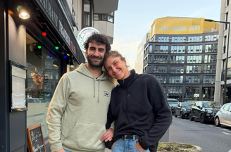 Bia Haddad fica noiva de amigo de infância após surpresa com carta escrita aos 10 anos