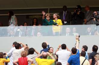 <p>Presidente Dilma Rousseff foi vaiada durante a cerimônia de abertura da Copa das Confederações</p>