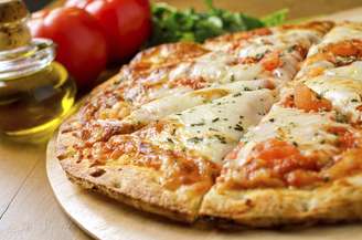 <p>De acordo com pesquisa, a melhor pizza do Brasil está em São José dos Campos, SP</p>