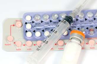Uma pesquisa indicou que contraceptivos injetáveis a base de progesterona podem ter relação com problemas gengivais