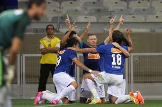<p>Cruzeiro conseguiu vitória apertada sobre o ABC na Copa do Brasil.</p>