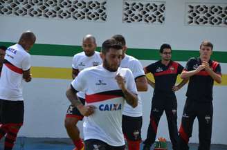 Thiago Primão admitiu que pode render mais pelo Atlético-GO