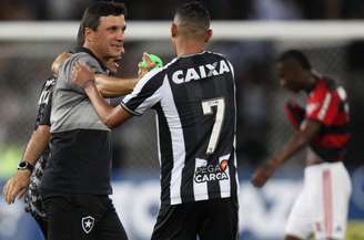 Botafogo de Zé Ricardo terá a missão de passar pelo Campinense na 1ª fase (Foto: Vítor Silva/SSPress/Botafogo)