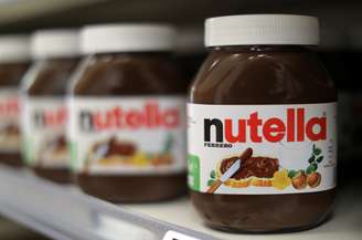 Potes de Nutella em supermercado em Nice, na França
16/01/2017 REUTERS/Eric Gaillard