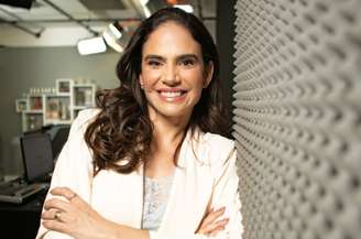 Fernanda Pessoa tem mais de 100 mil alunos aprovados em universidade