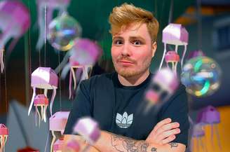 Carlos Stênio · Biólogo, cientista, divulgar científico, autor best-seller, mestre em geociências pela UNICAMP.