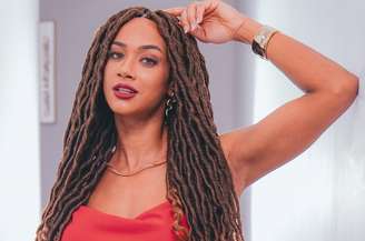 Ex-BBB Aline após saída do reality