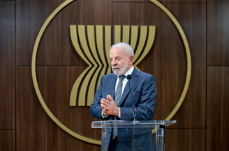 Lula diz que o acordo certamente não será feito imediatamente após a reunião com Trump, na Malásia